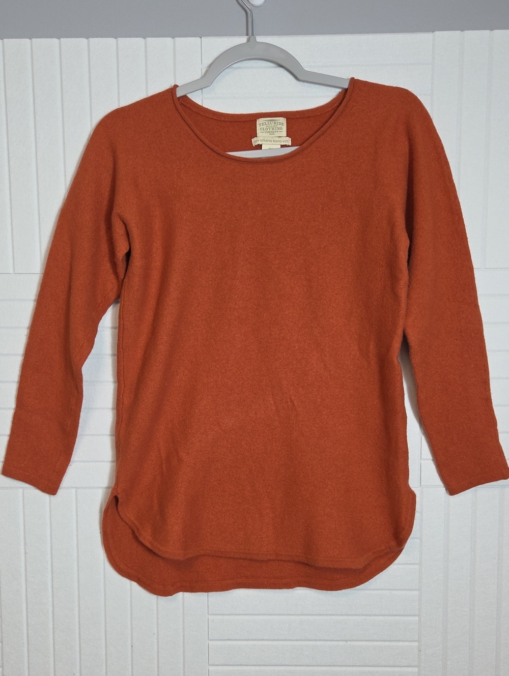 Telluride Clothing Company 100% Extrafine Merino Wool Burnt Orange Sweater Size